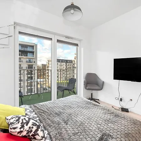 Luxury In -2-bright-secure&freeparking Apartment Lodz (Lodz)
